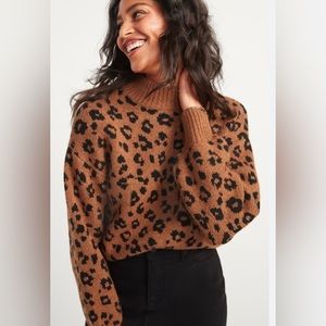 Cozy Leopard-Print Crew-Neck Sweater